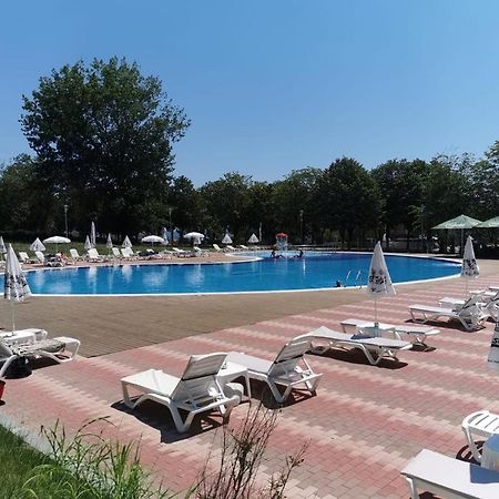 Complex Hotelier Felix - Perla Marii Eforie Nord Exteriör bild