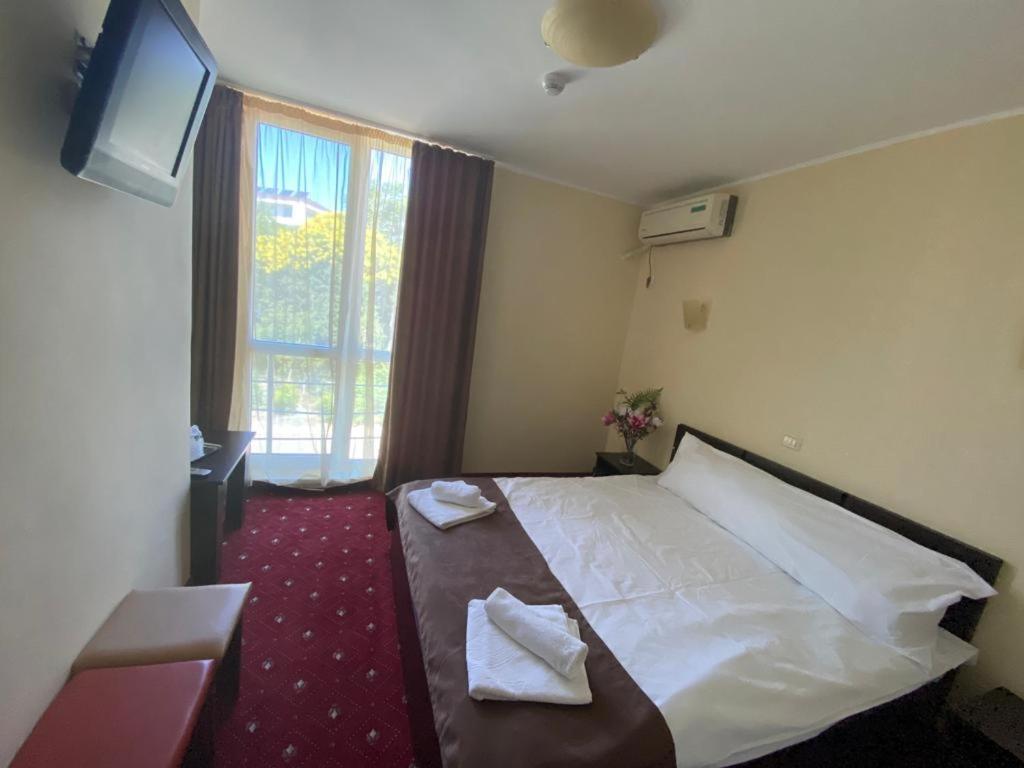 Complex Hotelier Felix - Perla Marii Eforie Nord Exteriör bild